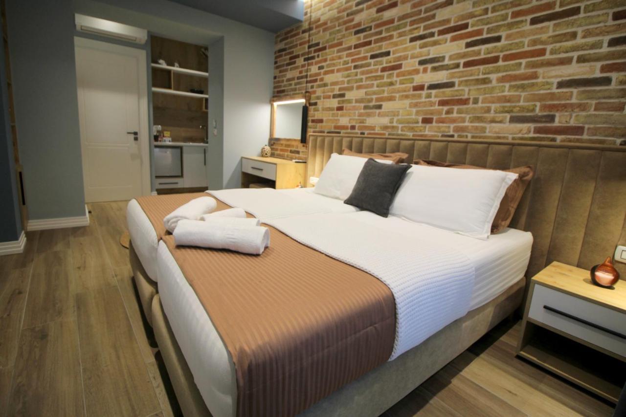 Ngjela Apartments Sarandë Exteriör bild
