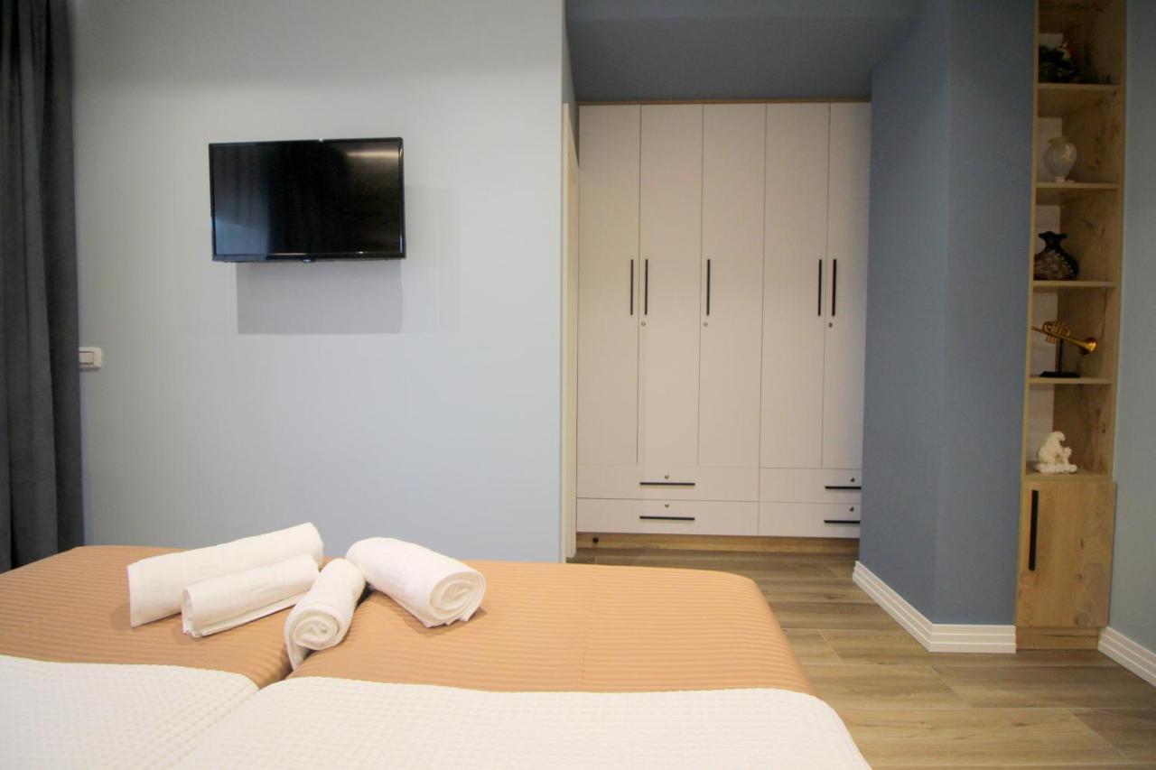 Ngjela Apartments Sarandë Exteriör bild